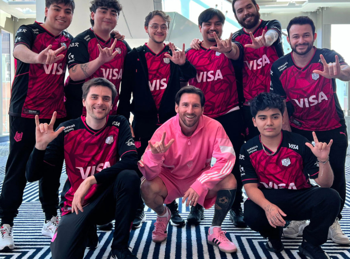El equipo KRÜ VISA junto a Lionel Messi en Los Ángeles