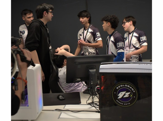 La Copa Movistar Fibra vivió su cuarta edición con un torneo amateur de CS2 abierto para toda la comunidad gamer.