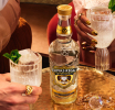 Chivas Regal revoluciona la industria con Crystalgold: el destilado transparente que redefine el lujo, la suavidad y la versatilidad