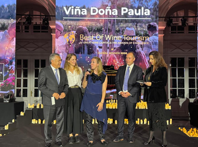 Doña Paula en la cima mundial: elegida entre las 15 mejores bodegas del mundo y Oro global en enoturismo sustentable.