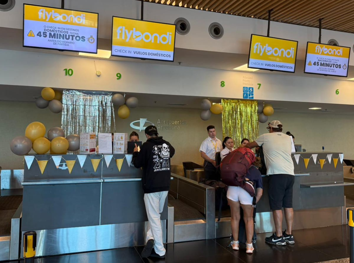 Córdoba se consolida como hub estratégico: Flybondi inaugura su ruta a El Calafate y expande su red nacional e internacional.