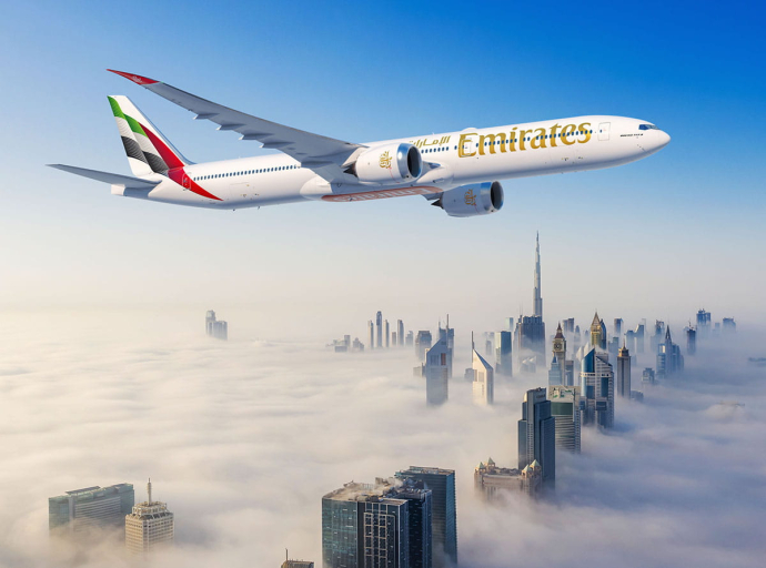 Cierre de año de alto vuelo: Emirates invierte US$ 41.000 millones en flota, apuesta a la IA y retiene su corona global.
