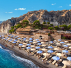 El debut del Royal Beach Club Santorini: La nueva joya volcánica de Royal Caribbean en Europa
